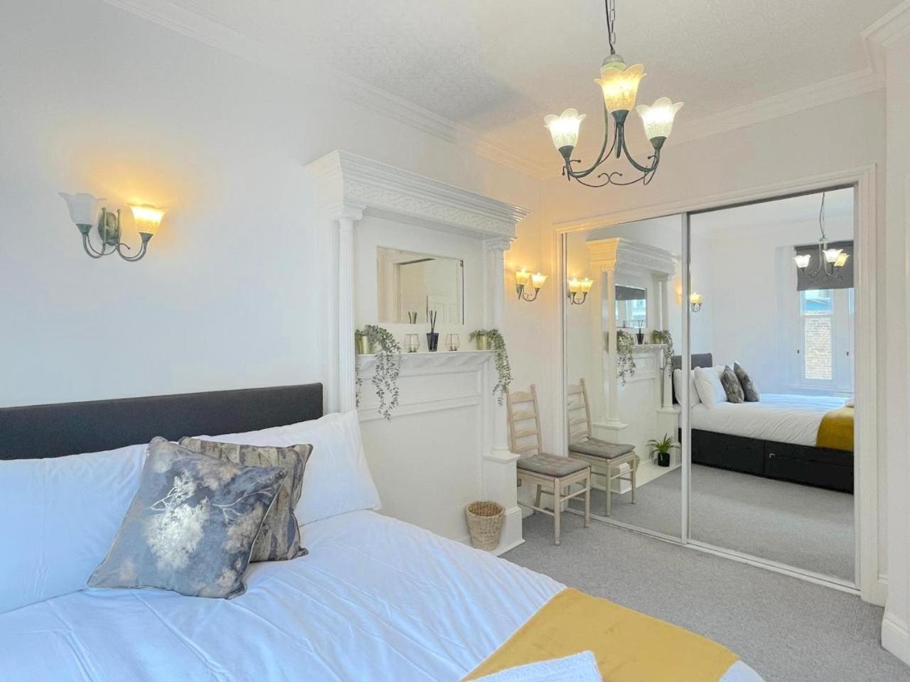 Luxury Apartment In Paddington Londres Exterior foto