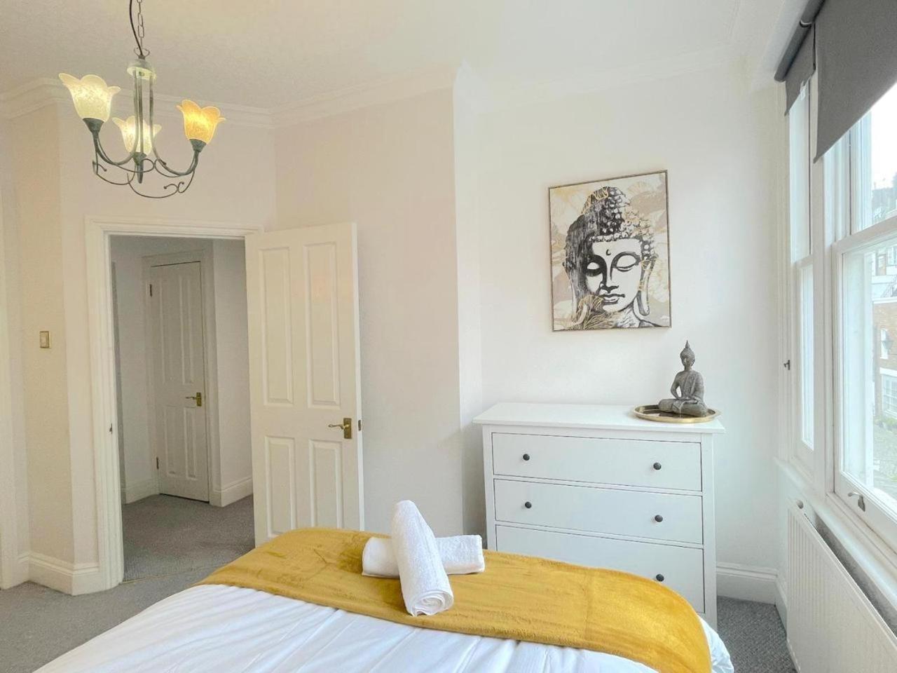 Luxury Apartment In Paddington Londres Exterior foto